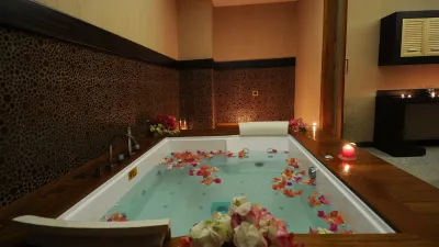 GOLD CITY HOTEL Spa
