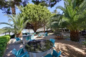 GOLDEN AGE YALIKAVAK BODRUM Bars