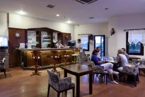GOLDEN AGE YALIKAVAK BODRUM Bars