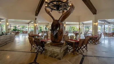 GOLDEN BEACH RESORT - SPA Restaurants