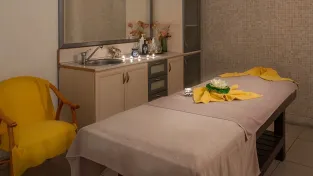 GOLDEN LOTUS HOTEL Spa