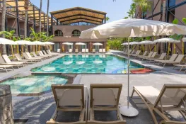 GOLDEN SUN HOTEL Pools & Beach