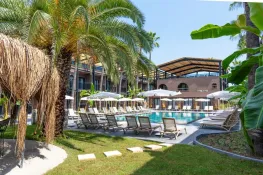 GOLDEN SUN HOTEL Pools & Beach