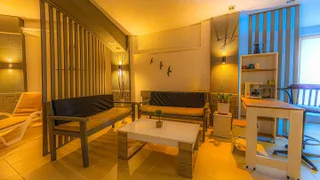 GOLMAR BEACH HOTEL Spa