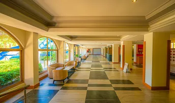 GOLMAR BEACH HOTEL Lobby