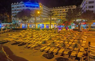 GOLMAR BEACH HOTEL Pools & Beach