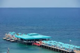 GRANADA LUXURY BEACH Pools & Beach