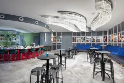 GRANADA LUXURY BEACH Bars
