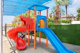GRANADA LUXURY BEACH Mini Club