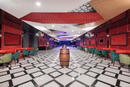 GRANADA LUXURY BEACH Bars