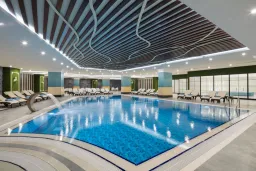 GRANADA LUXURY BEACH Pools & Beach