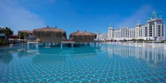 GRANADA LUXURY BELEK Pools & Beach