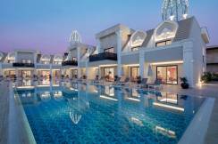 GRANADA LUXURY BELEK Pools & Beach