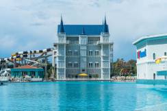 GRANADA LUXURY BELEK Pools & Beach