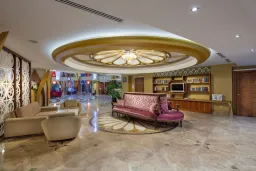 GRANADA LUXURY OKURCALAR Lobby