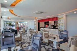 GRANADA LUXURY OKURCALAR Bars