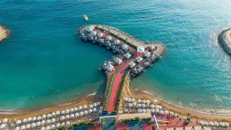 GRANADA LUXURY OKURCALAR Pools & Beach