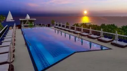 GRANADA LUXURY RED ADULT ONLY 16+ Pools & Beach