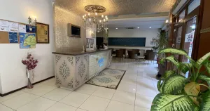 GRAND ANZAC HOTEL Bars