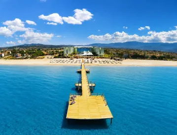 GRAND BELISH HOTEL Pools & Beach