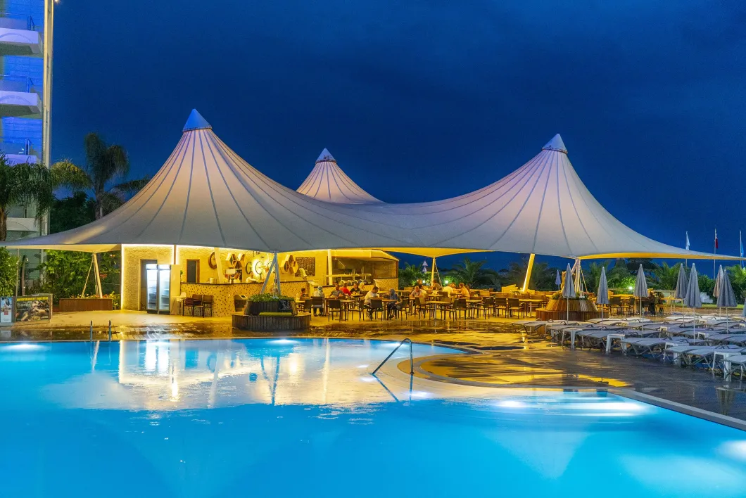 GRAND BELISH HOTEL Pools & Beach