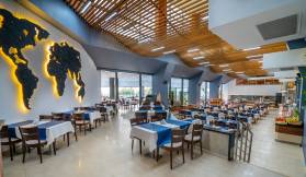 GRAND BELISH HOTEL Restaurants