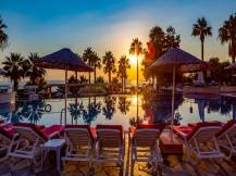 GRAND BLUE SKY HOTEL Pools & Beach