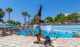 GRAND BLUE SKY HOTEL Activities