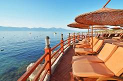 GRAND BLUE SKY HOTEL Pools & Beach