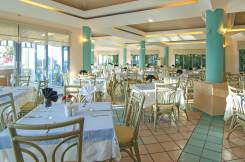 GRAND BLUE SKY HOTEL Restaurants