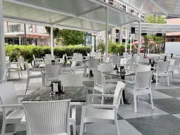 GRAND HOTEL NIRVANA Restaurants