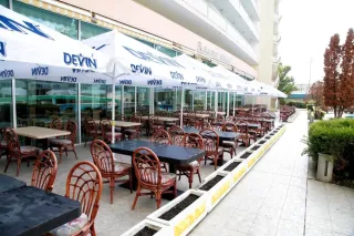 GRAND HOTEL NIRVANA Restaurants