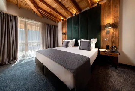 GRAND HOTEL THERME Rooms