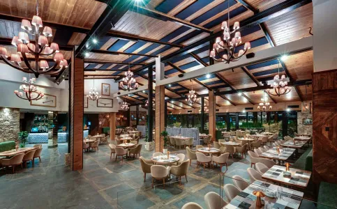 GRAND HOTEL THERME Restaurants