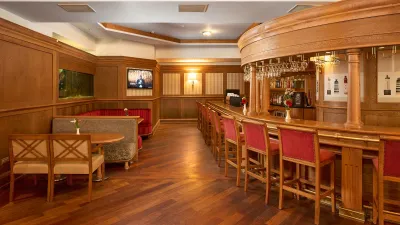 GRAND KAPTAN HOTEL Bars