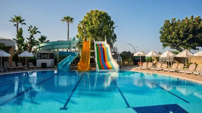 GRAND KAPTAN HOTEL Pools & Beach