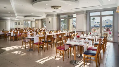 GRAND KAPTAN HOTEL Restaurants