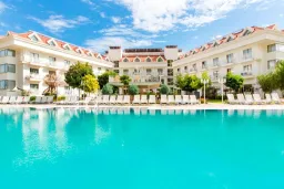 GRAND MIRAMOR HOTEL Pools & Beach
