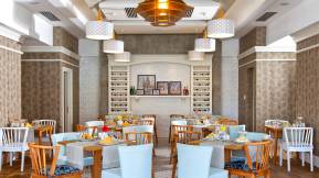 GRAND PARK LARA Restaurants