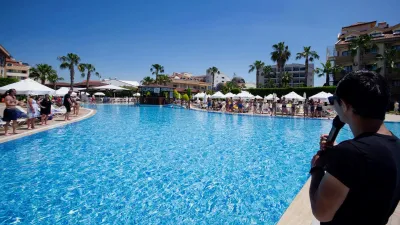 GRAND SEKER Pools & Beach