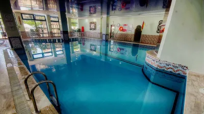 GRAND SEKER Pools & Beach