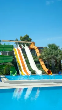 GRAND TEMIZEL HOTEL Pools & Beach