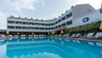 GRAND VIKING HOTEL Pools & Beach