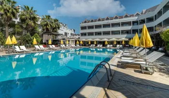 GRAND VIKING HOTEL Pools & Beach