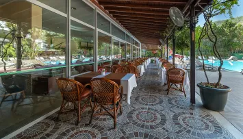 GRAND VIKING HOTEL Restaurants