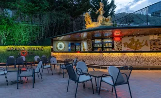 GRAND VIKING HOTEL Bars