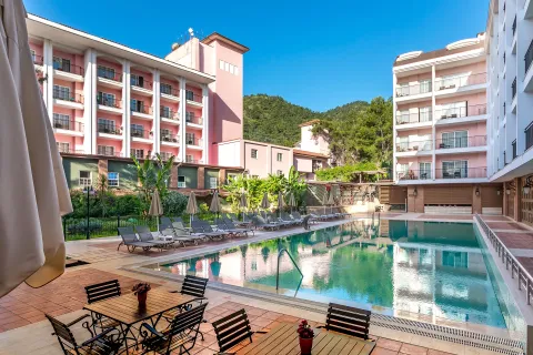 GRAND YAZICI CLUB TURBAN Pools & Beach