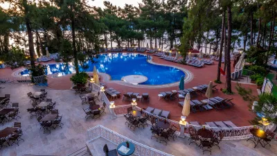 GRAND YAZICI MARMARIS PALACE Pools & Beach