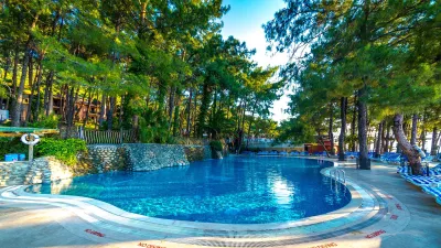 GRAND YAZICI MARMARIS PALACE Pools & Beach