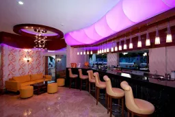 GRAND ZAMAN BEACH Bars